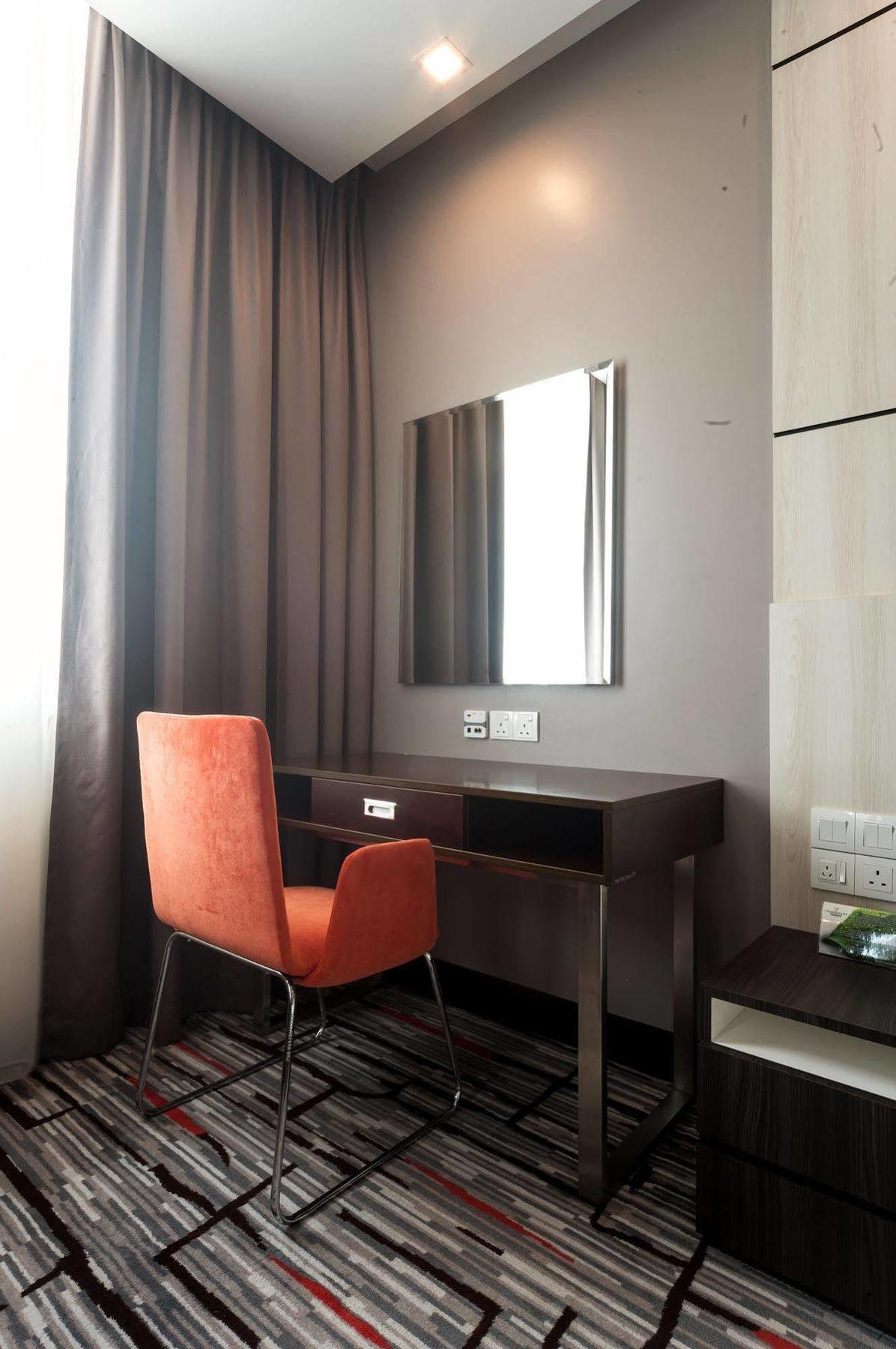 Promenade Hotel Bintulu Buitenkant foto